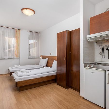 Apartments Liburnija Опатия Екстериор снимка