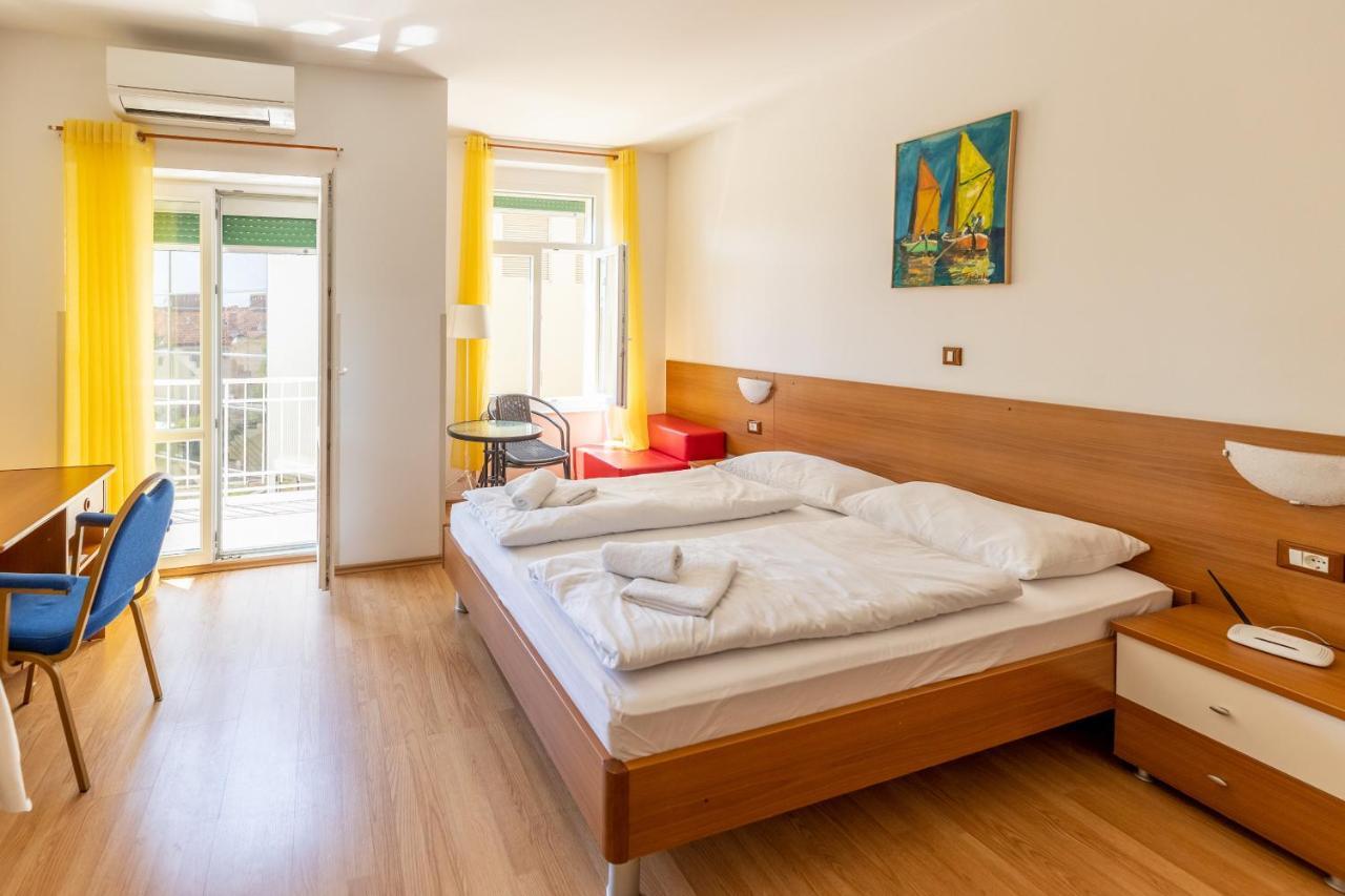 Apartments Liburnija Опатия Екстериор снимка