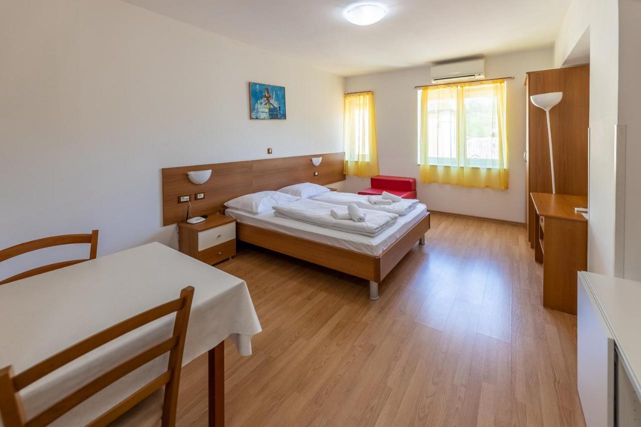 Apartments Liburnija Опатия Екстериор снимка