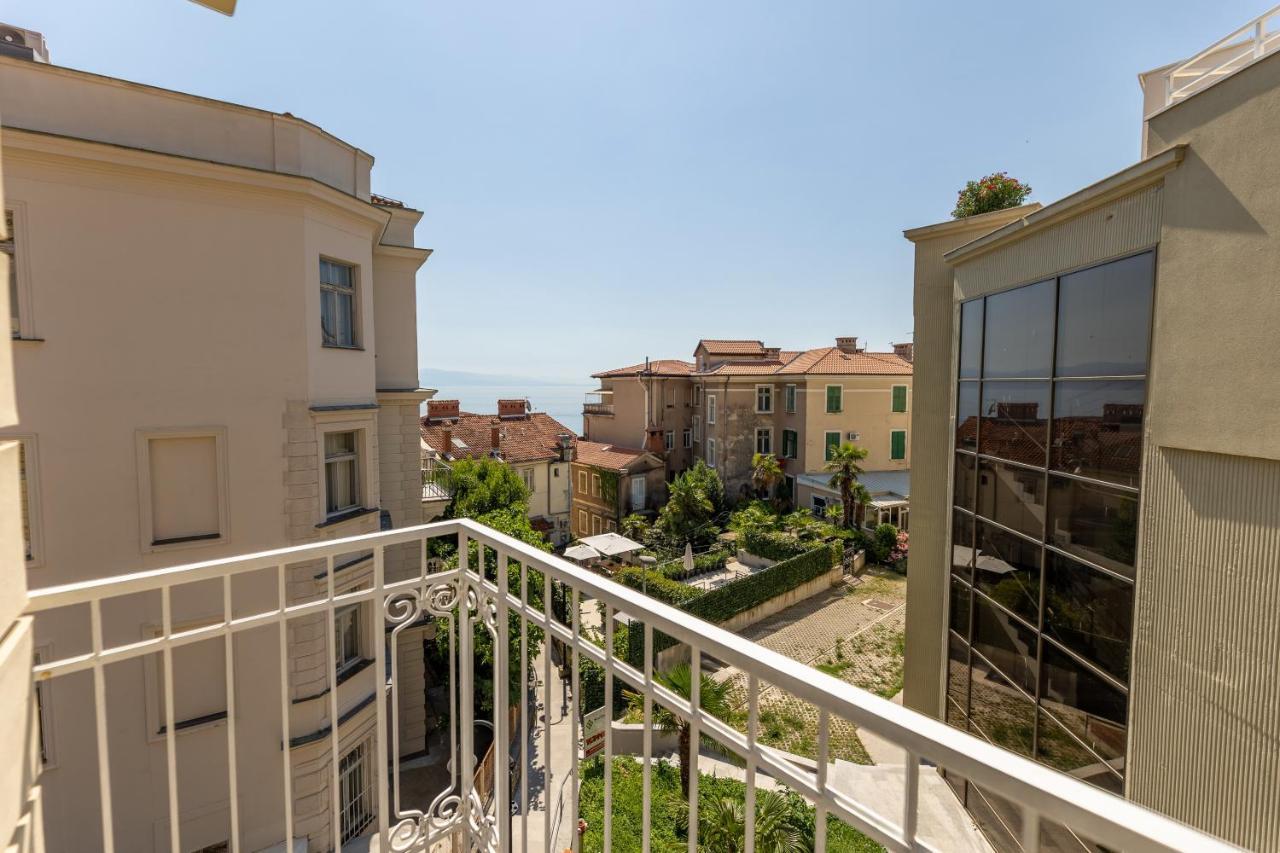 Apartments Liburnija Опатия Екстериор снимка