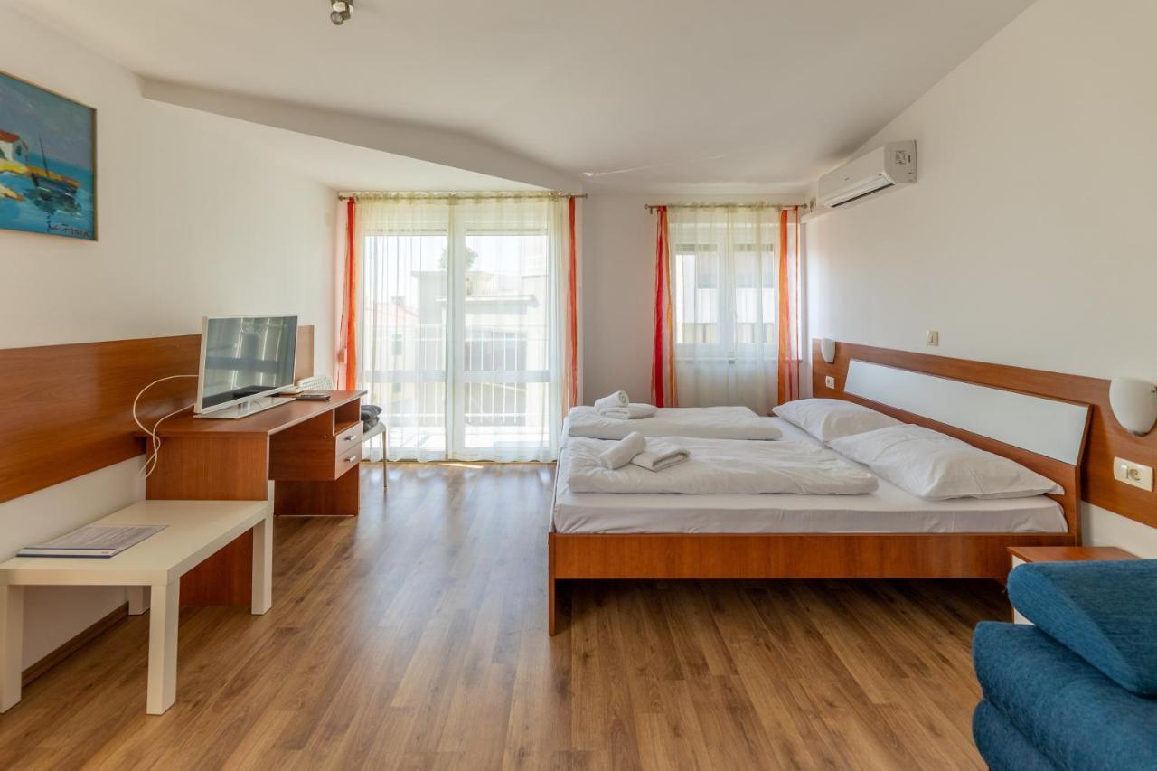 Apartments Liburnija Опатия Екстериор снимка