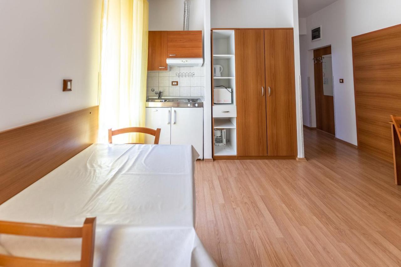 Apartments Liburnija Опатия Екстериор снимка
