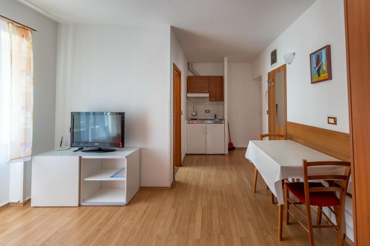 Apartments Liburnija Опатия Екстериор снимка