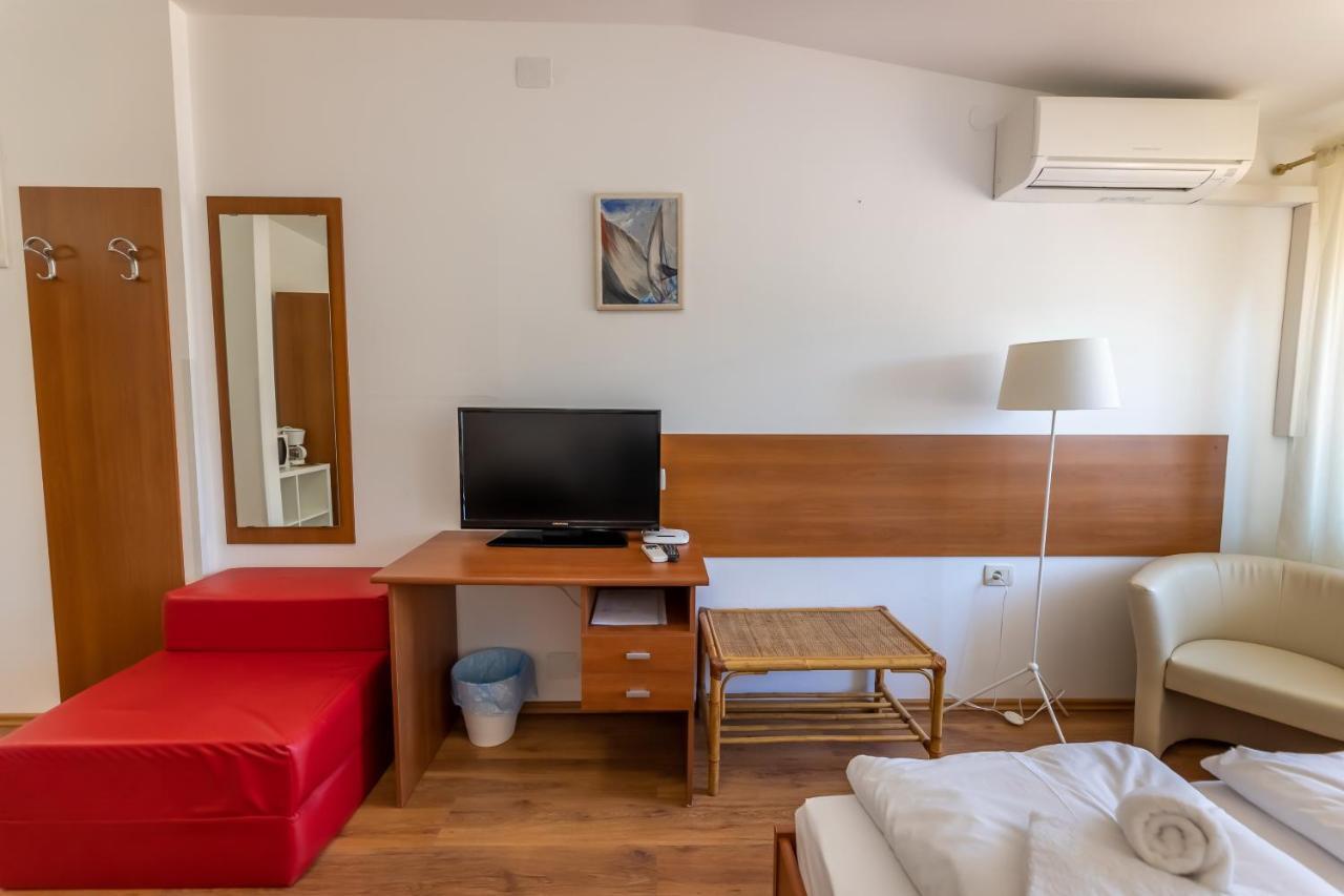 Apartments Liburnija Опатия Екстериор снимка